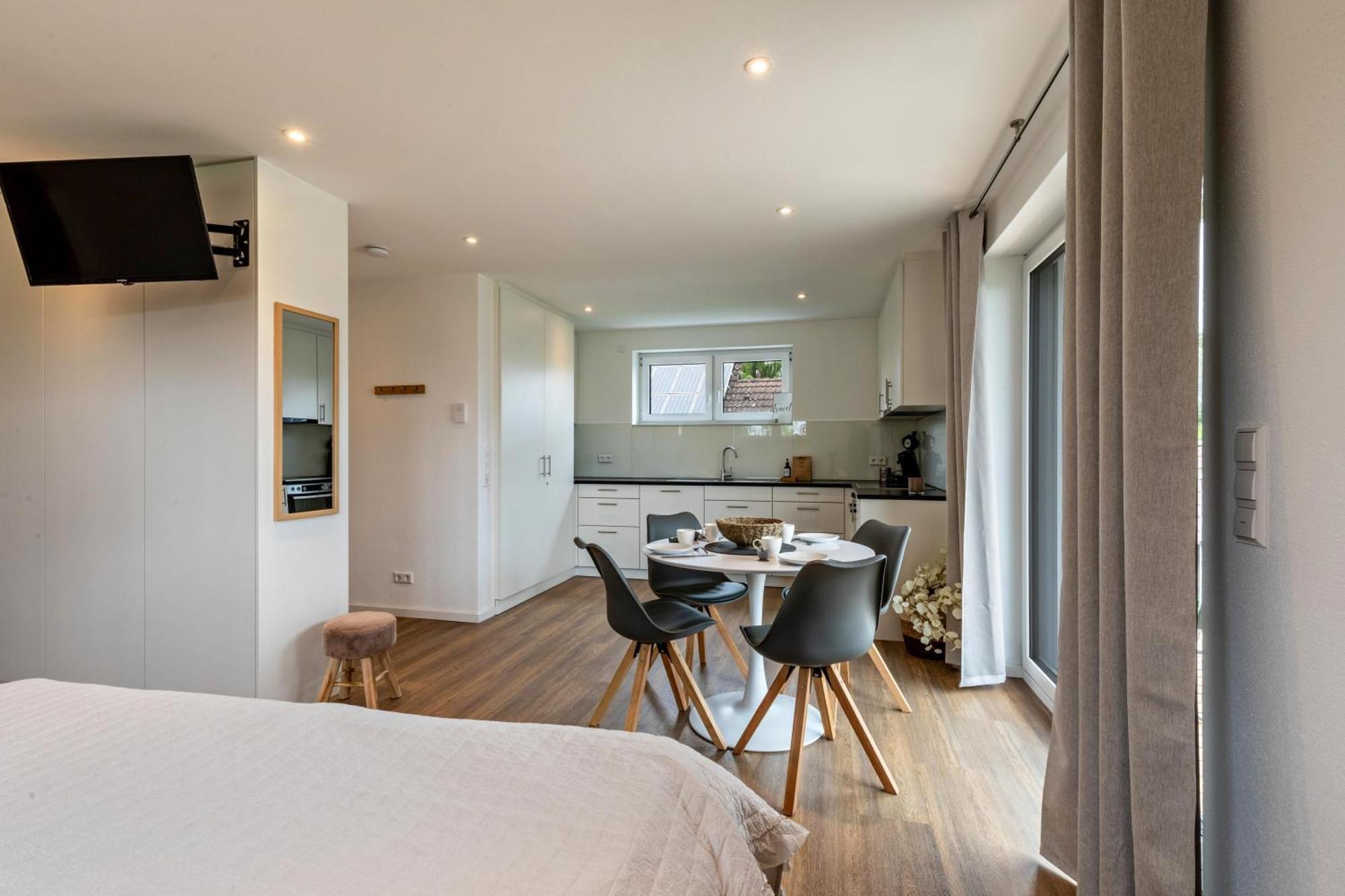 Apartment 4 Parkside *