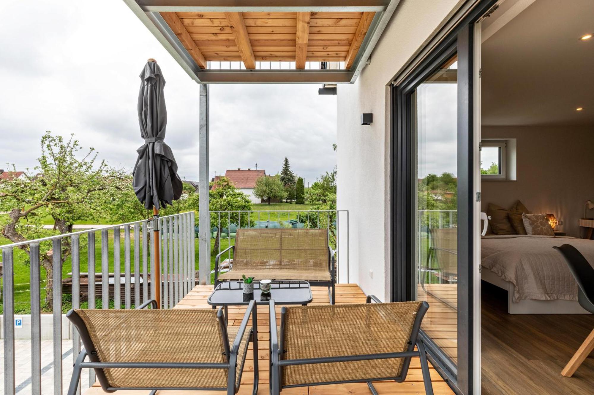 4 Parkside * Guenzburg