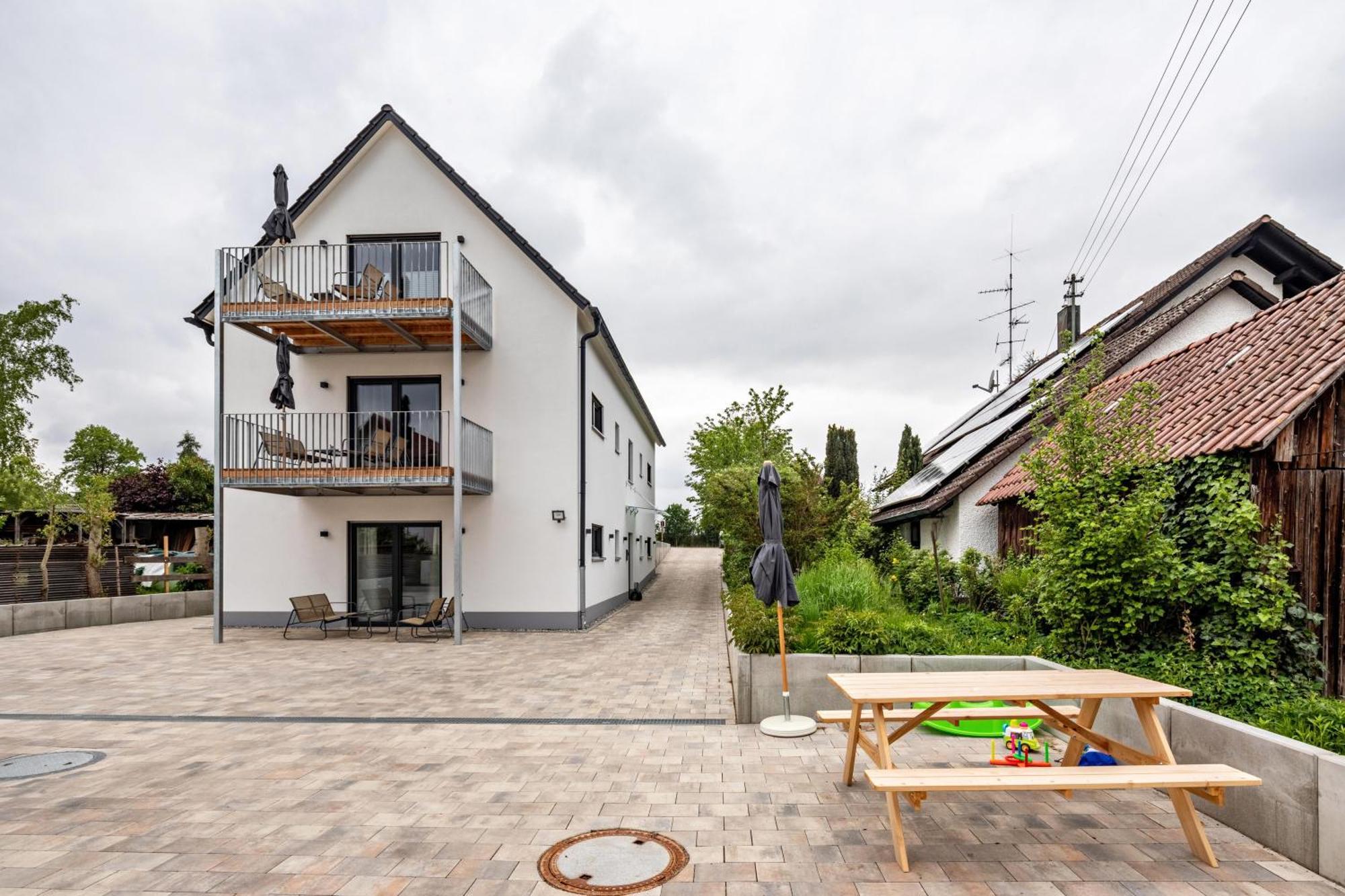 4 Parkside *